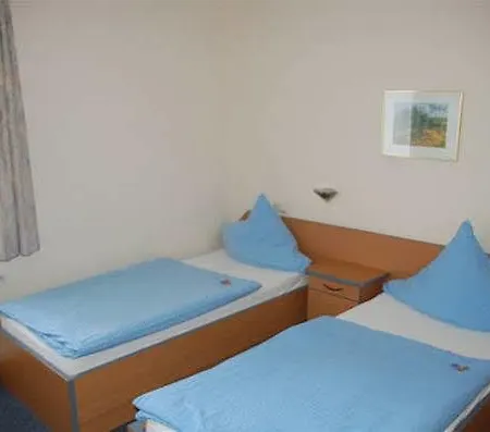 Schmidt Garni 3* Эссен