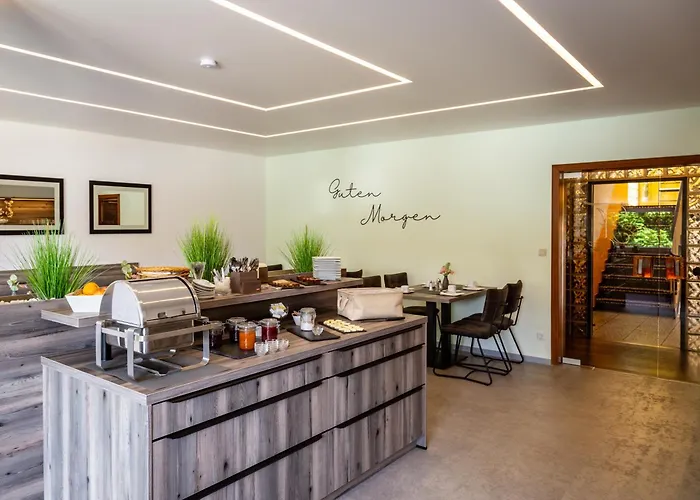 Szálloda Schmidt Garni